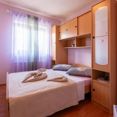 Kalac By Guide Apartment Malinska