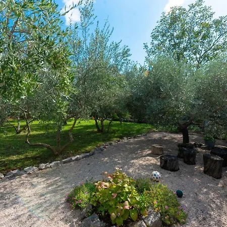 Kalac By Guide Apartment *